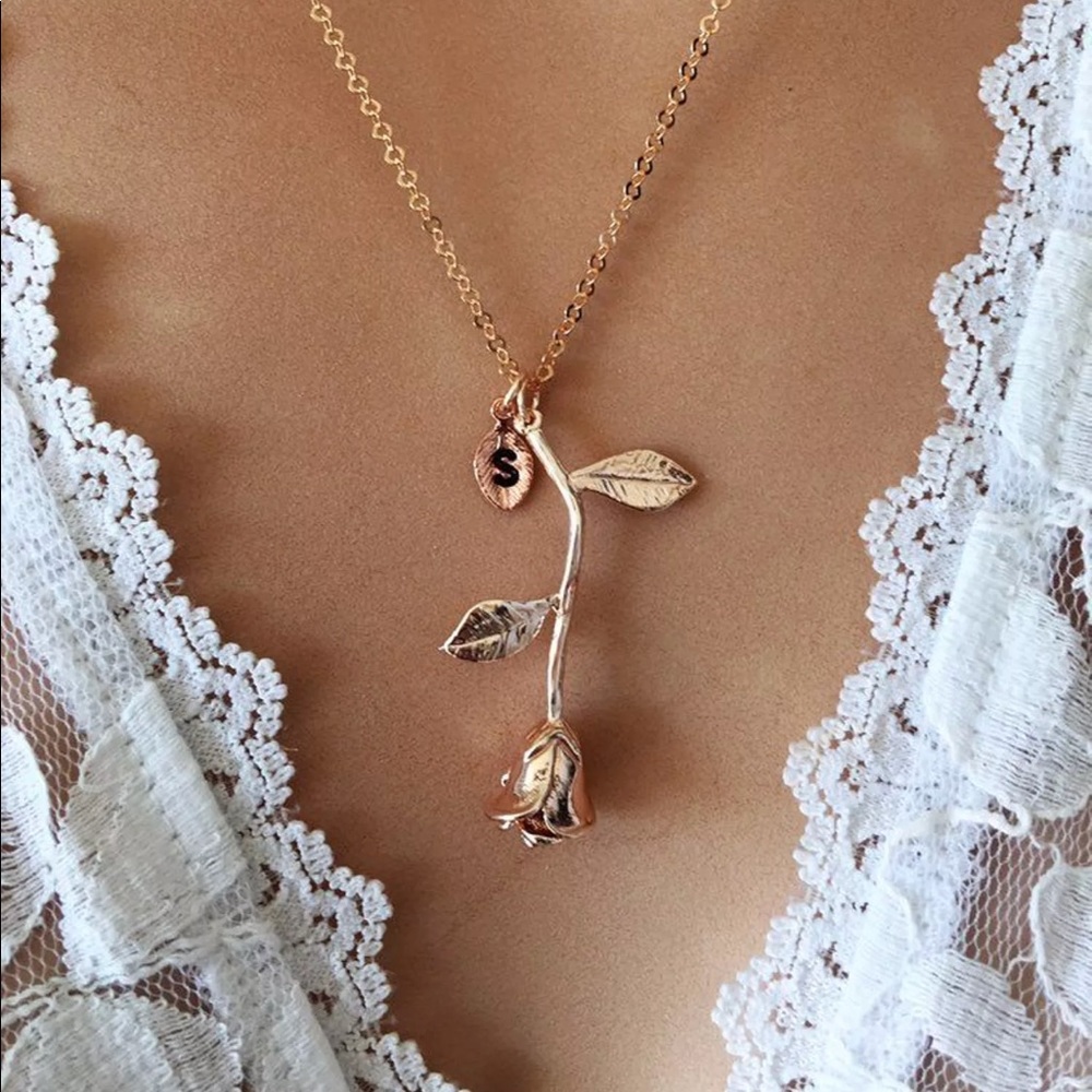 Rose necklace